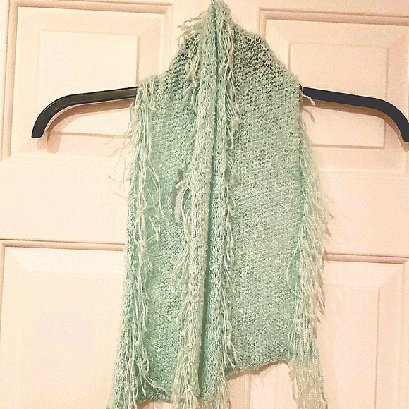 Rena Rowan Scarf, one size - Picture 1 of 4